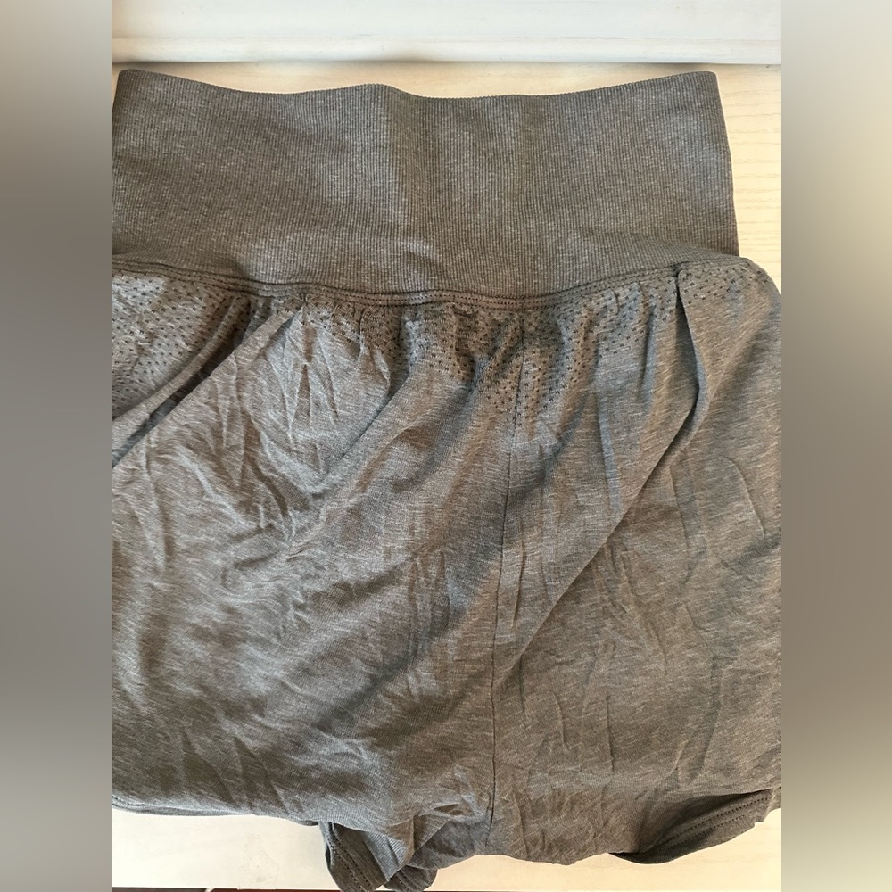 Gym shark relaxed gym shorts